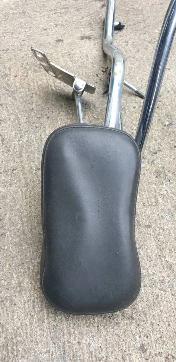 Honda Golding 1500 drivers backrest and armrests - Image 3