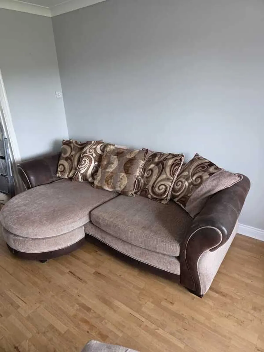 Sofas - Image 2