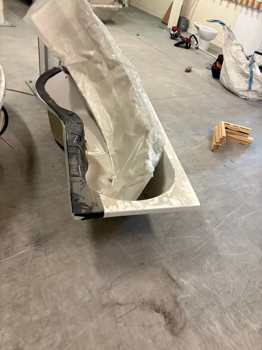 Baths shower tray - Image 2