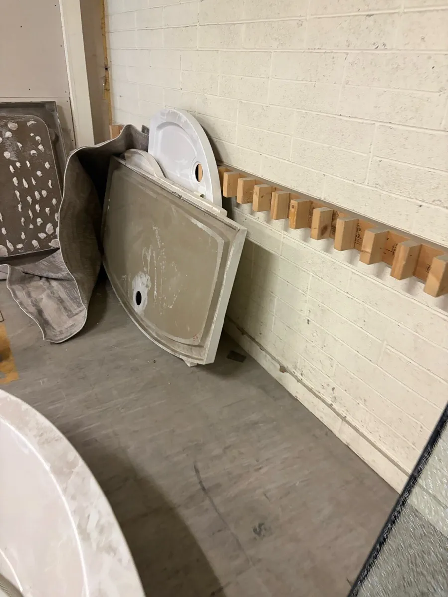 Baths shower tray - Image 3