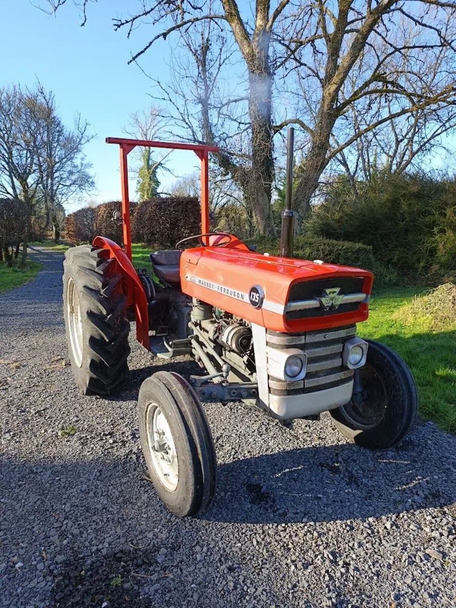 1976 Massey Ferguson 135 - Image 2