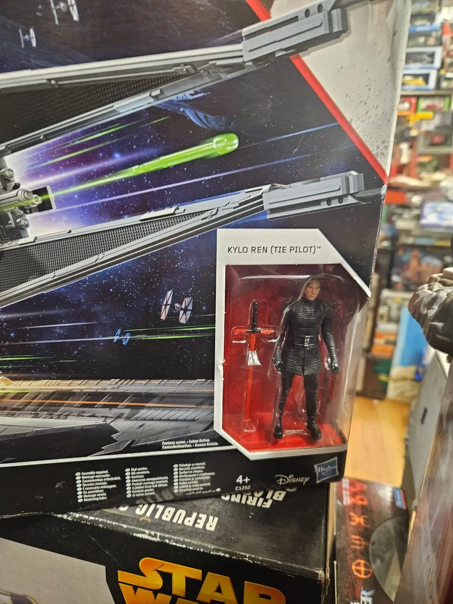 Star Wars Kylo Ren's  Tie Silencer - Image 4