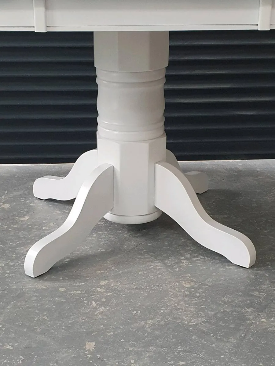 6 seater solid oak dining table - Image 4