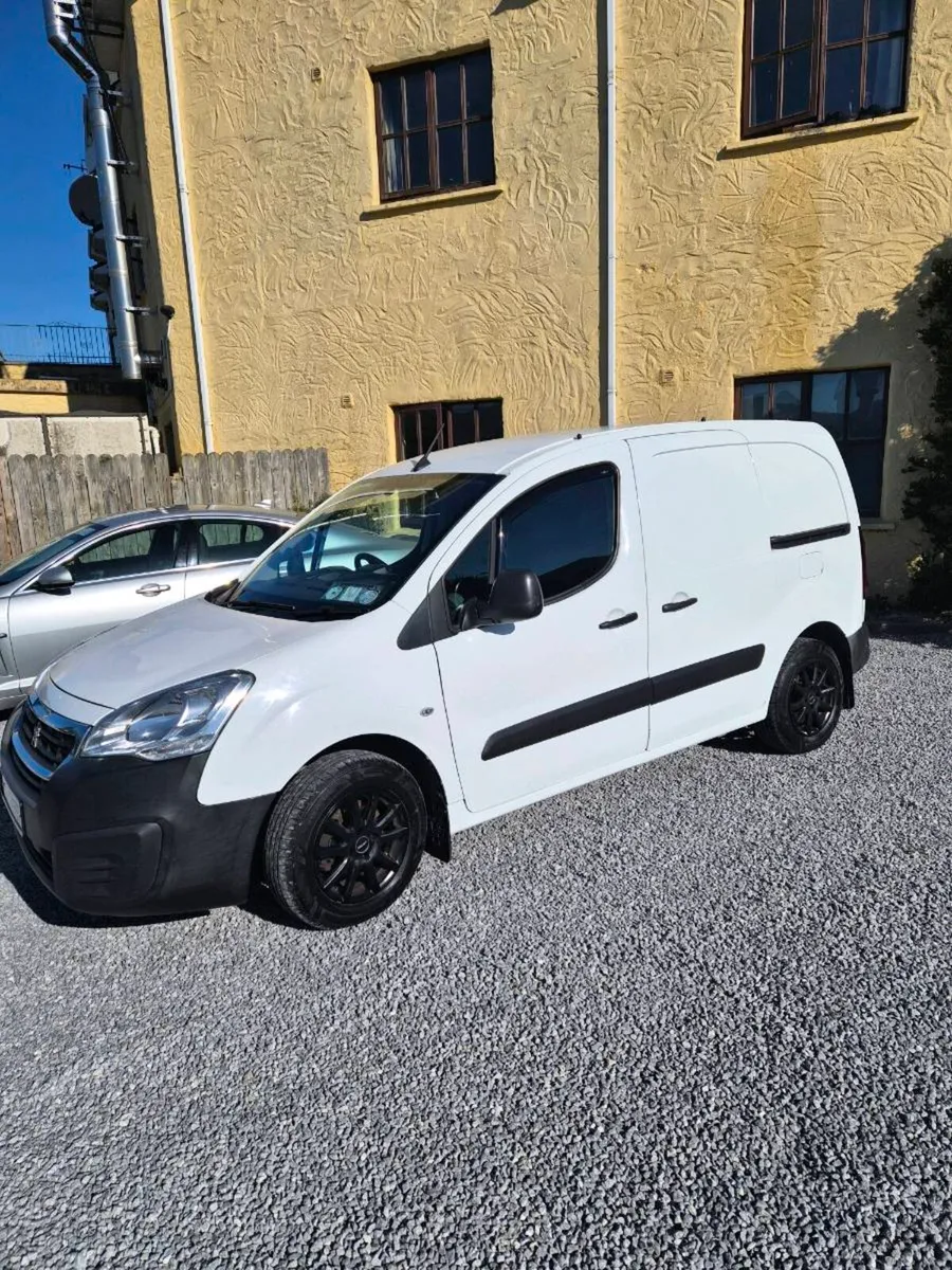 Peugeot partner - Image 1