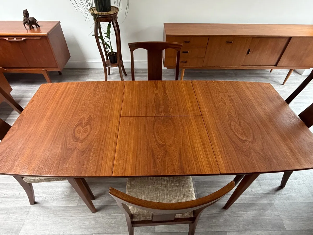 Mid Century Extendable Dining Table - Image 3