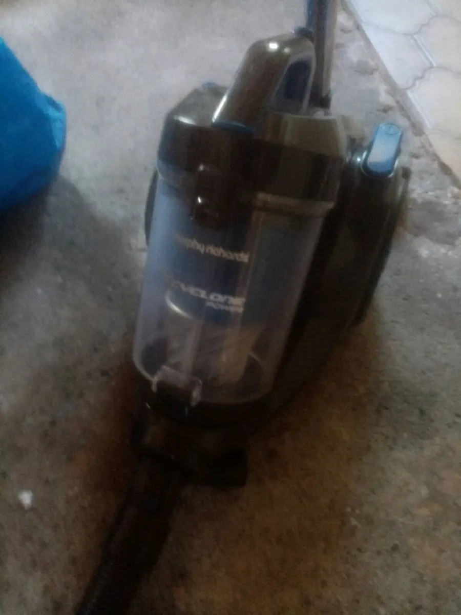 Morphy Richards Cyclone Hoover - Image 3