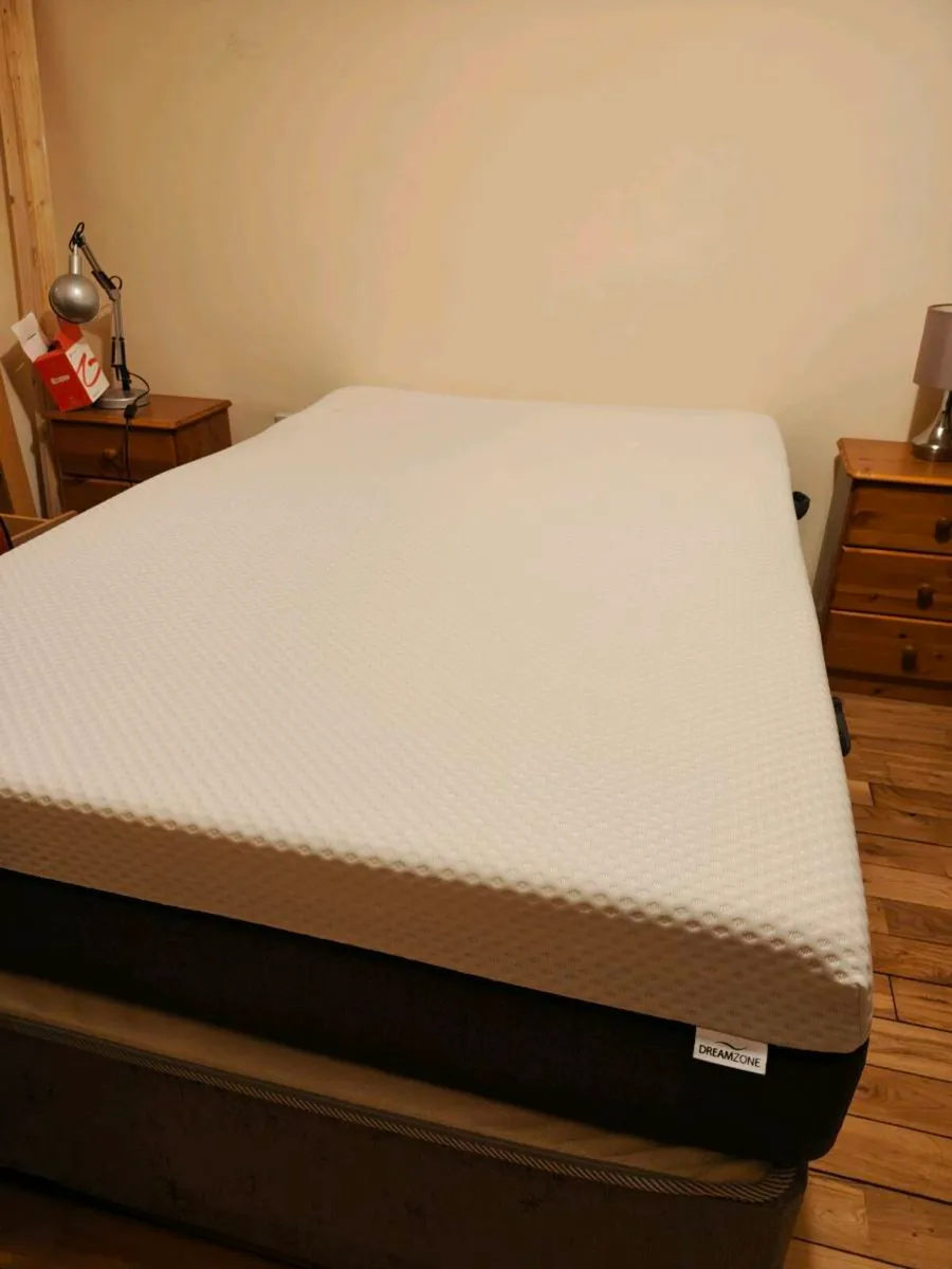 Bed almost new - Image 2