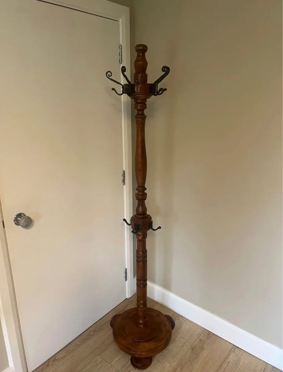 Coat stand - Image 1