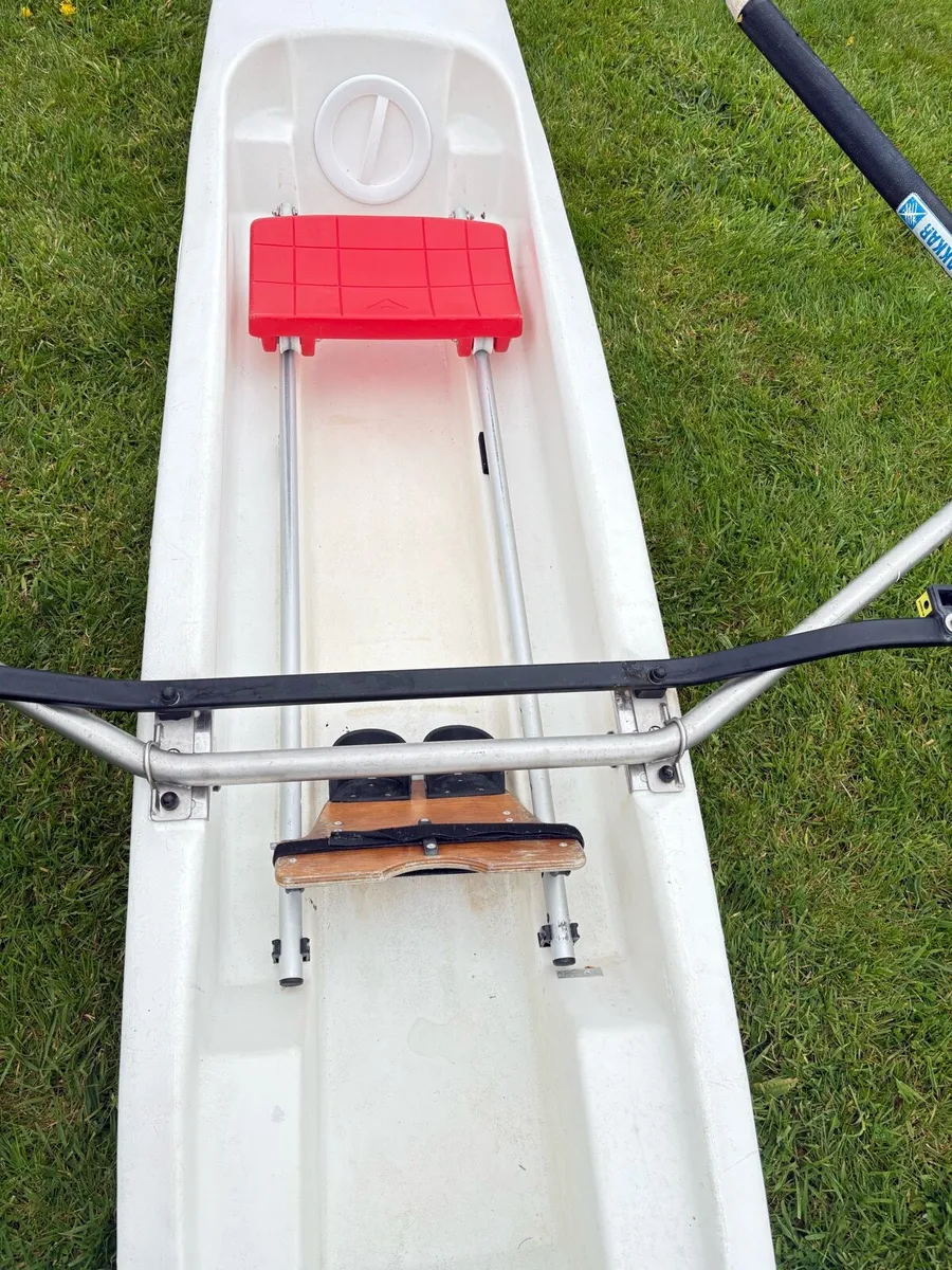 Rowing Boat - Image 3