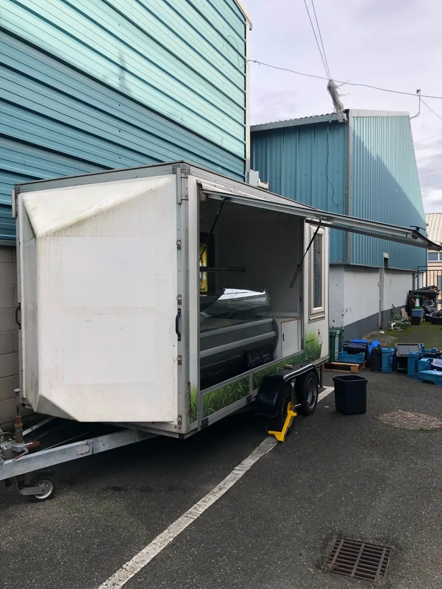 Exhibition Trailer - Image 3