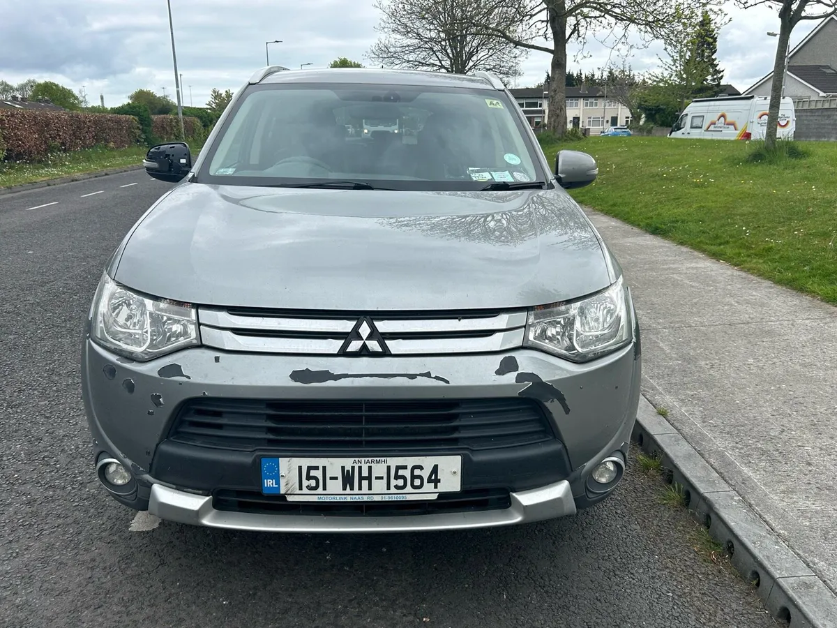 2015 MITSUBISHI OUTLANDER 2.2 DID AUTO/7SEATER - Image 2