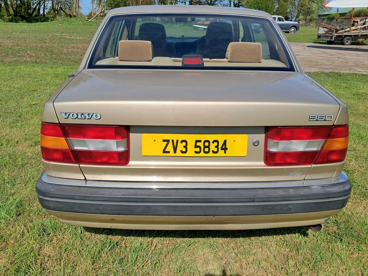 Volvo 960 Series 1991 - Image 4