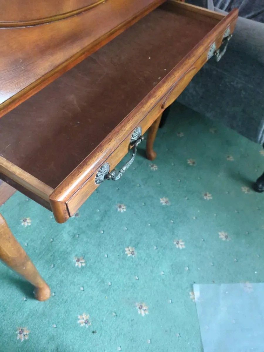 Writing bureau - Image 2