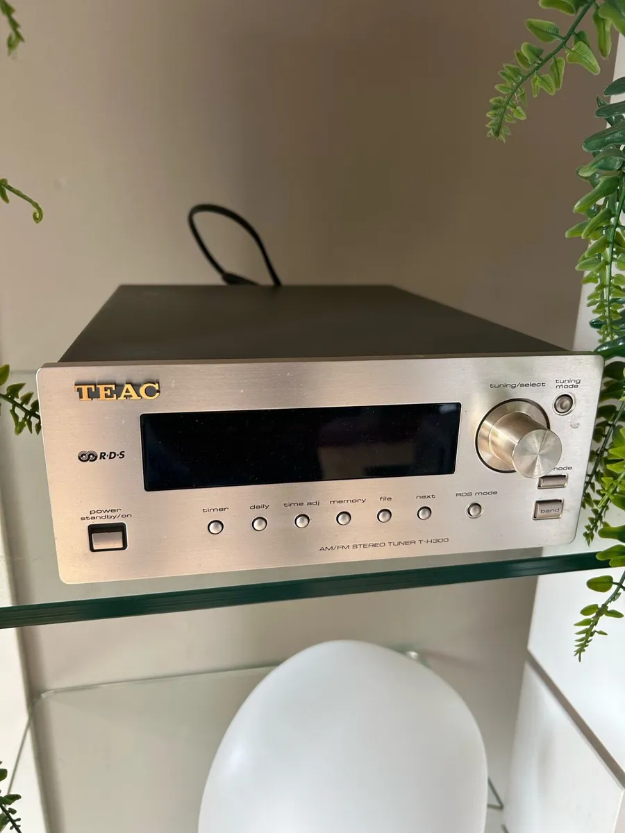 Teac tuner - Image 1