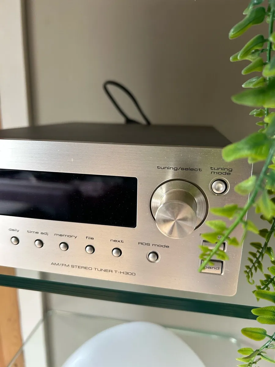 Teac tuner - Image 2