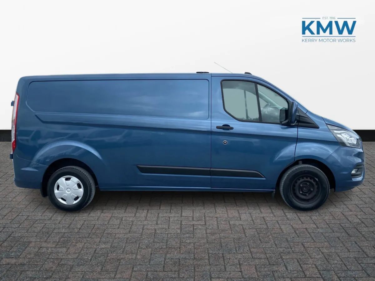 Ford Transit Custom Trend LWB 130BHP - Image 4