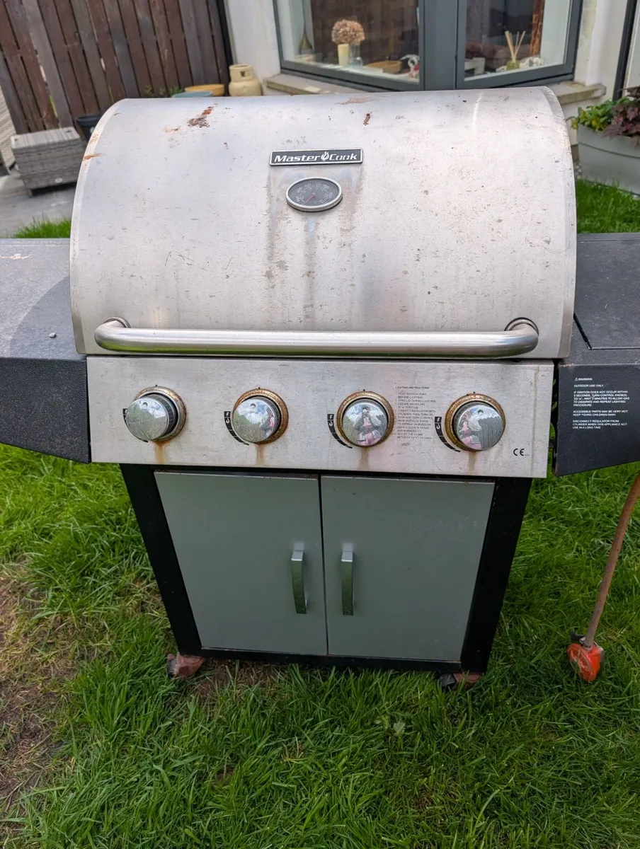 FREE Barbeque - Image 2