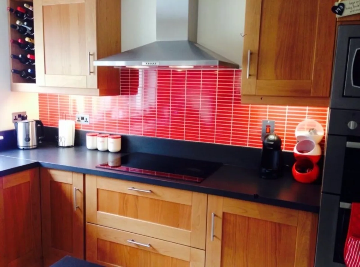 Kitchen including Appliances - Image 1