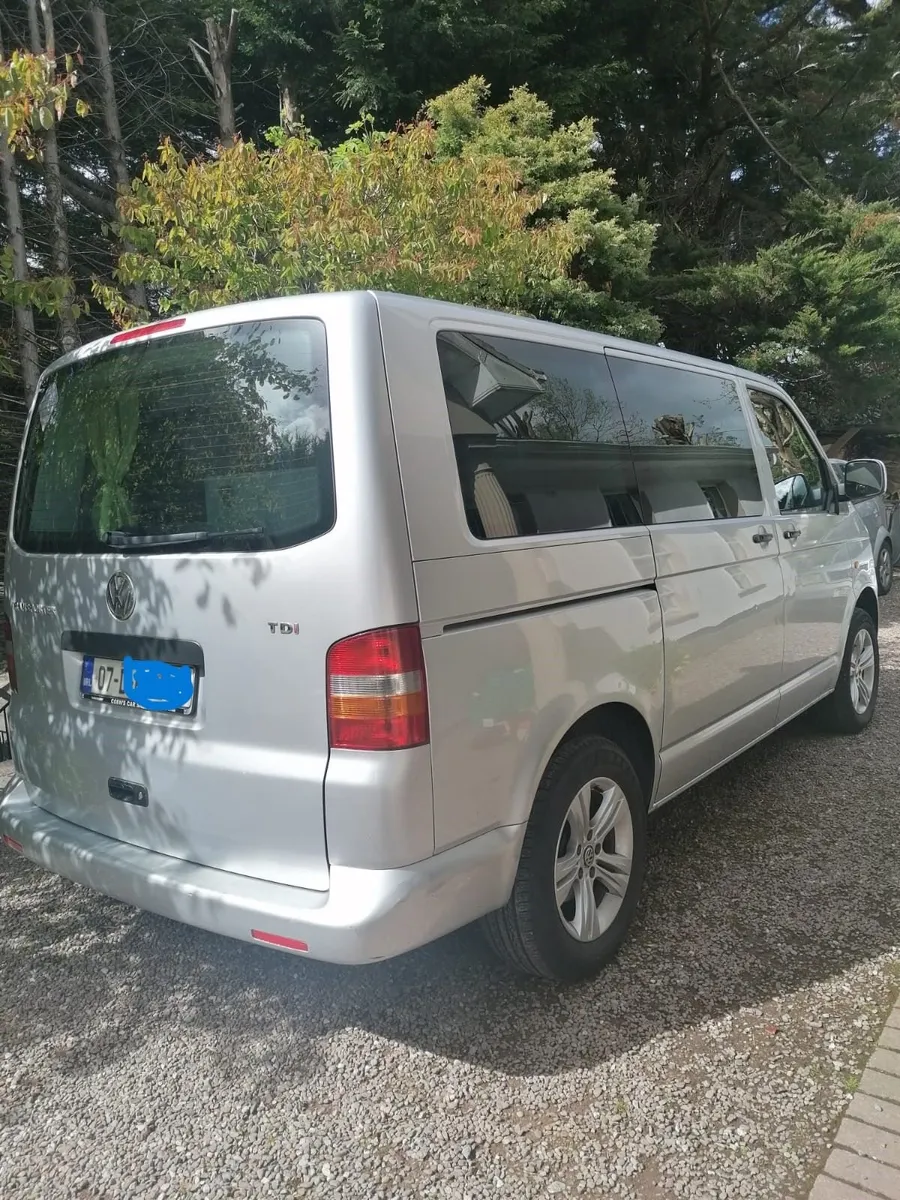 Campervan 2007 with tentbox cargo - Image 2