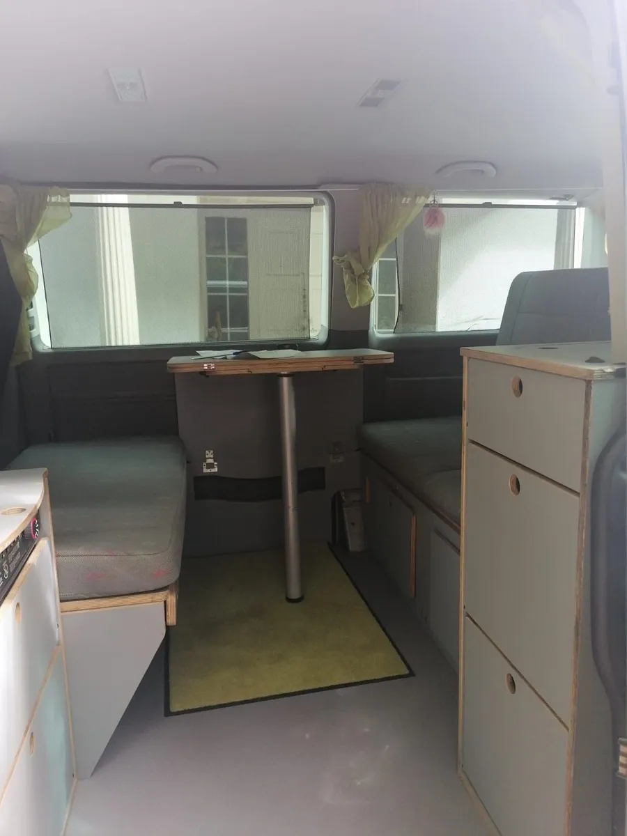 Campervan 2007 with tentbox cargo - Image 3