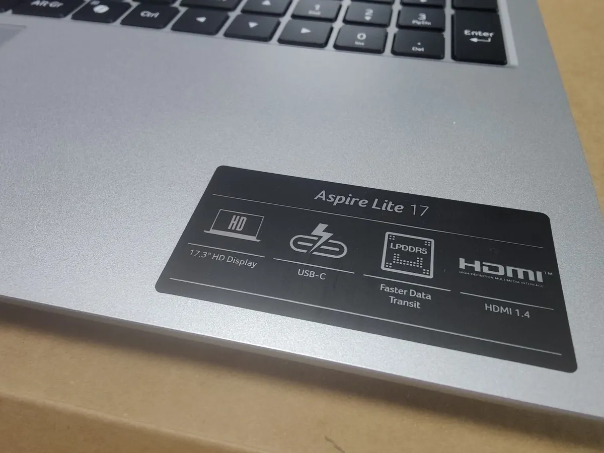 Acer Aspire 17 inch Laptop Intel 13th/8GB/256GB SS - Image 2