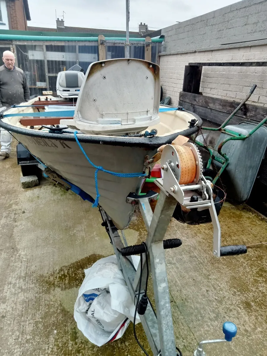 Fishing boat - Image 3