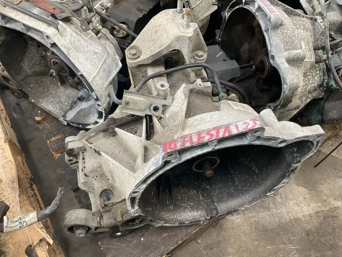 Online Auction Of Gearbox's - Image 2