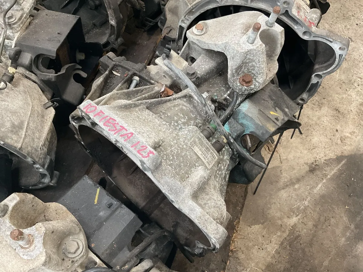 Online Auction Of Gearbox's - Image 4