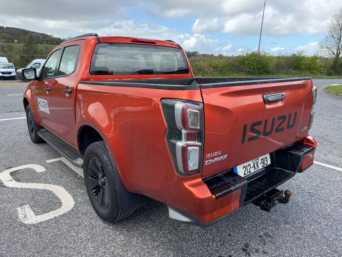 BID ONLINE NOW - UNRESERVED 2021 ISUZU DMAX LS - Image 3