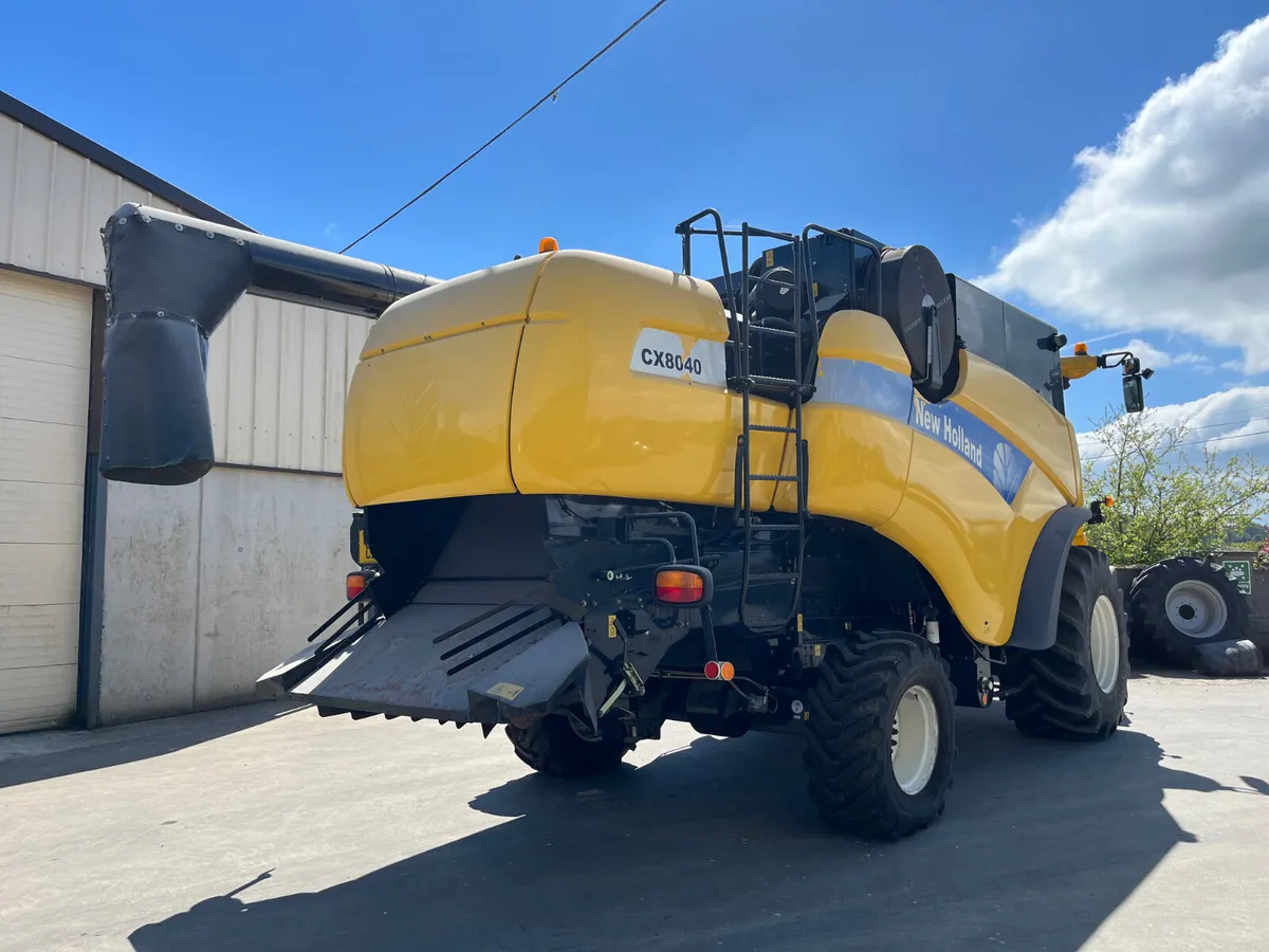 New Holland CX8040 - Image 3