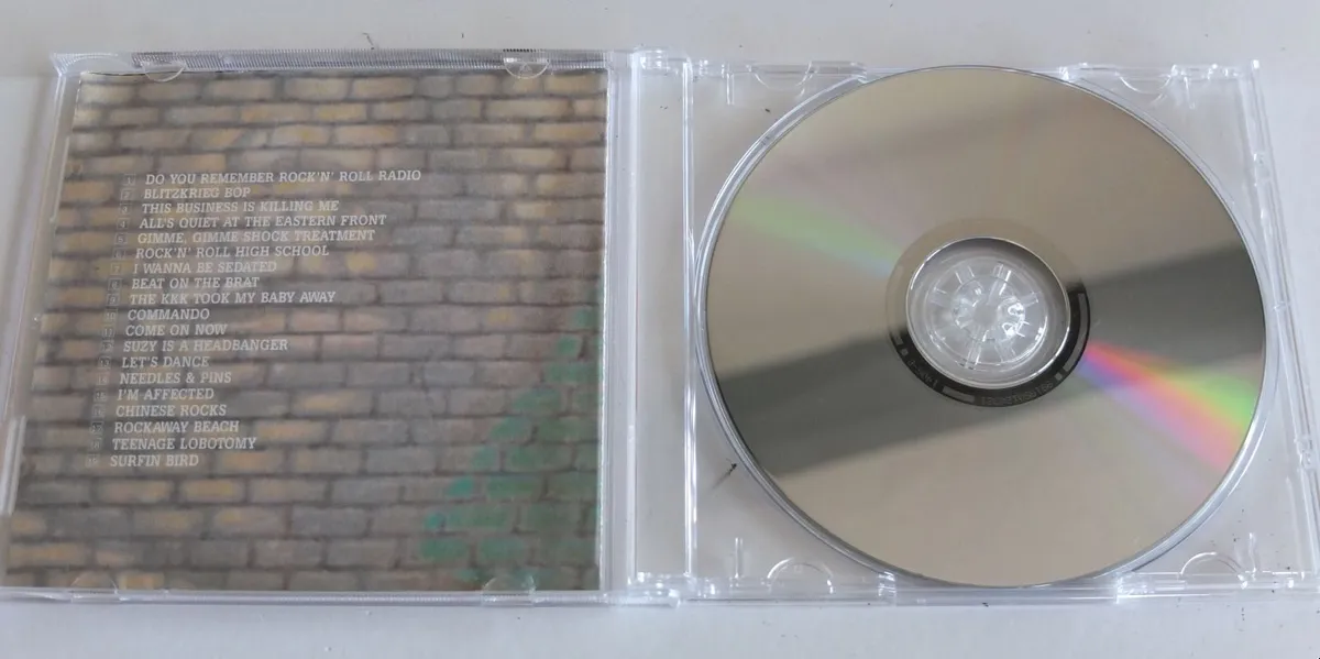 Ramones, "The Chinese Wall". - Image 3