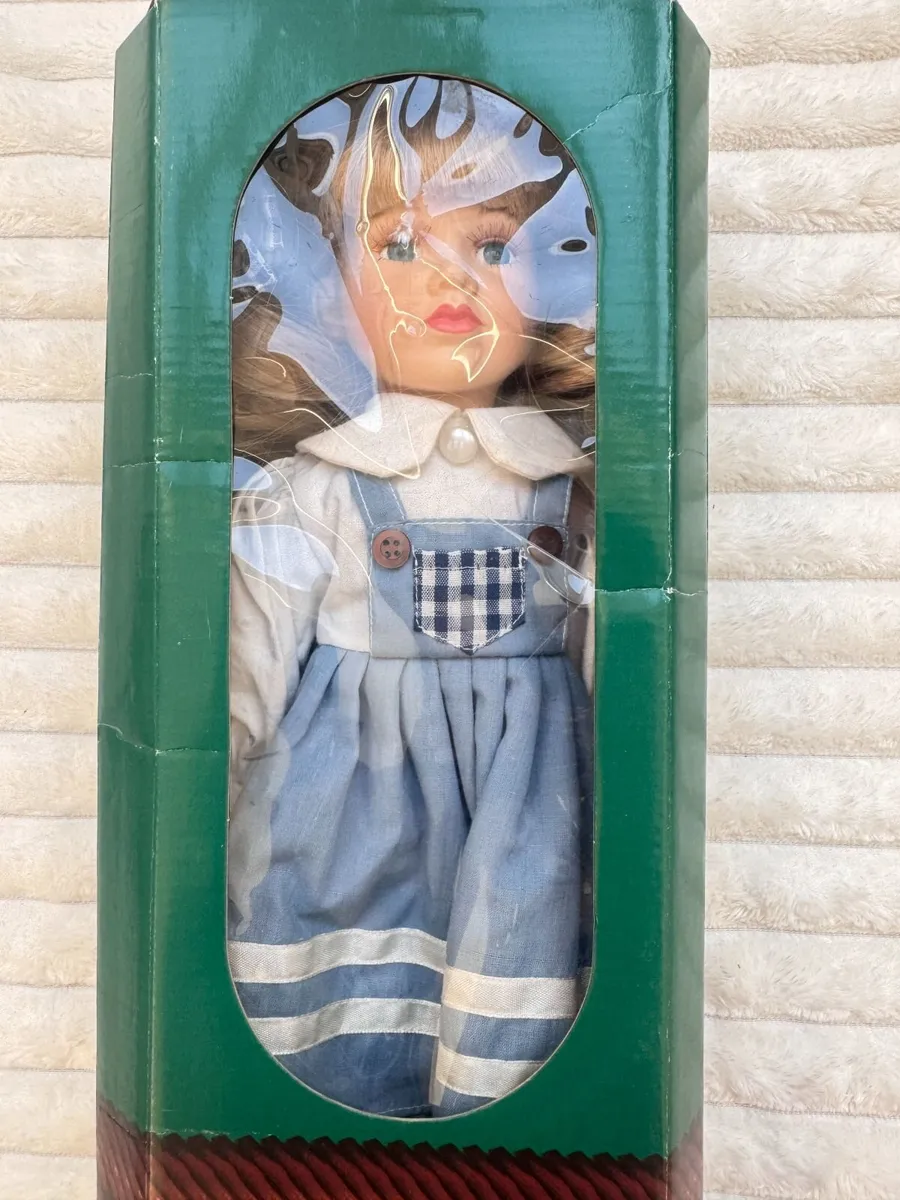 Country Collection Porcelain doll Cherry approx. 4 - Image 2