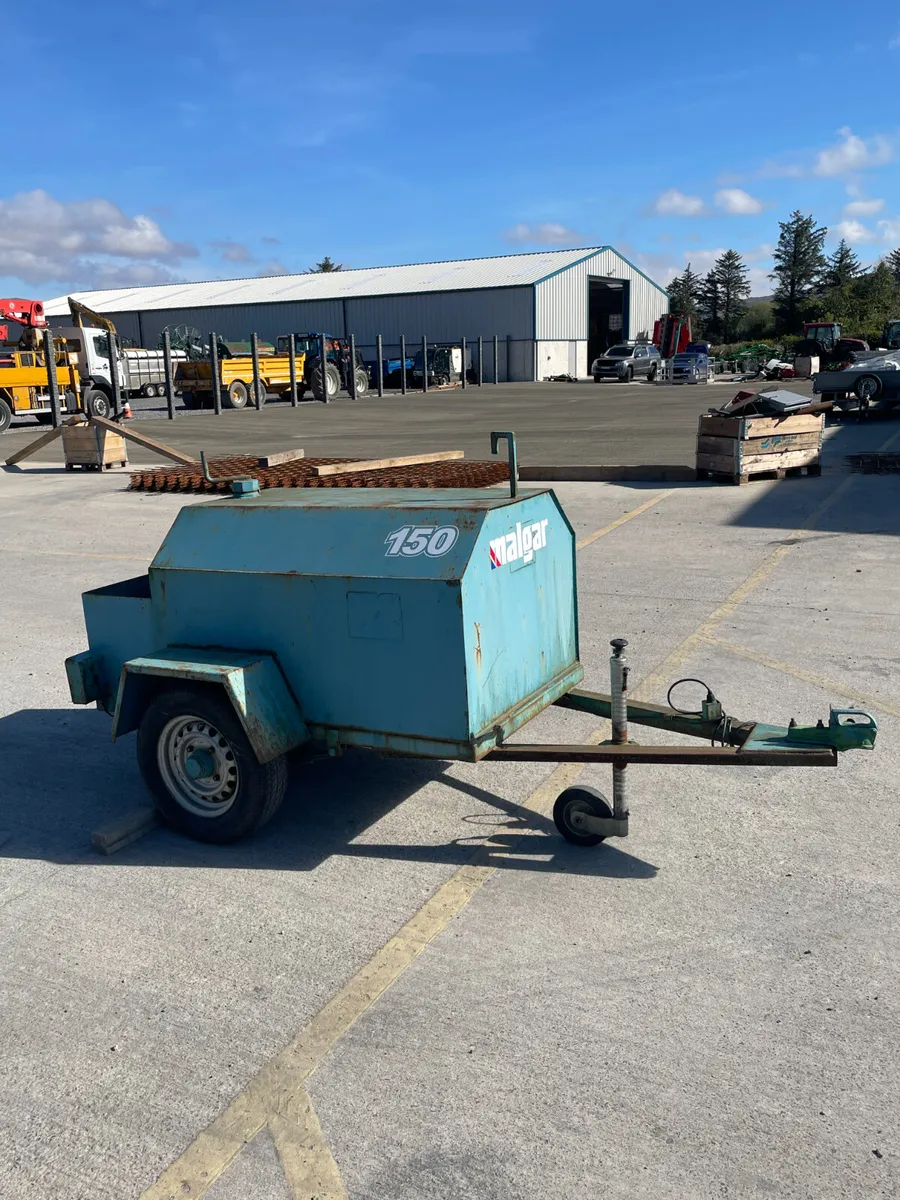 Malgar 150G Fuel Bowser - Image 1