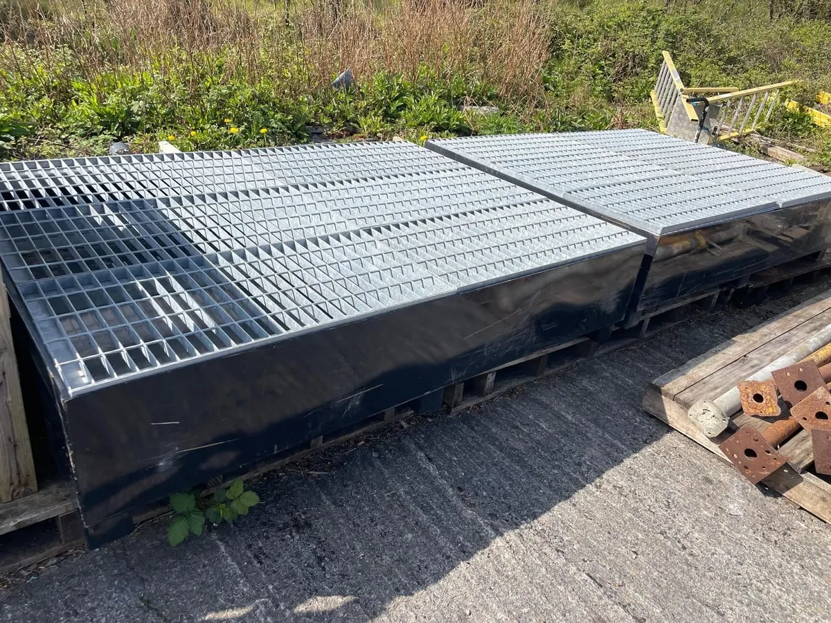 galvanised bund/spill pallets - Image 1