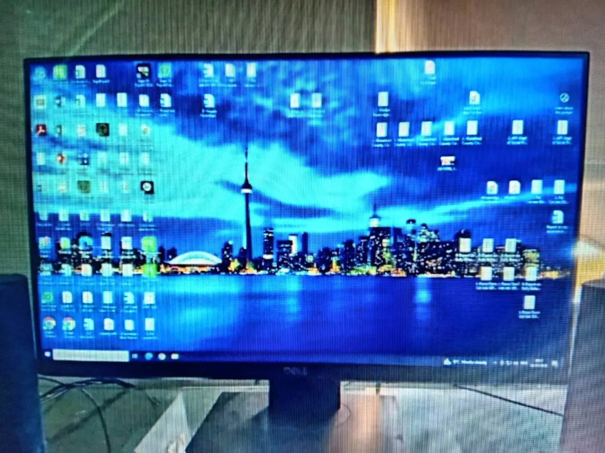 Monitor/TV Dell Pro Plus HDMI,USB,PC,DVA,GAMING - Image 1