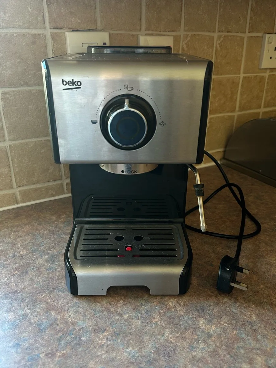 Beko Coffee Machine - Image 1