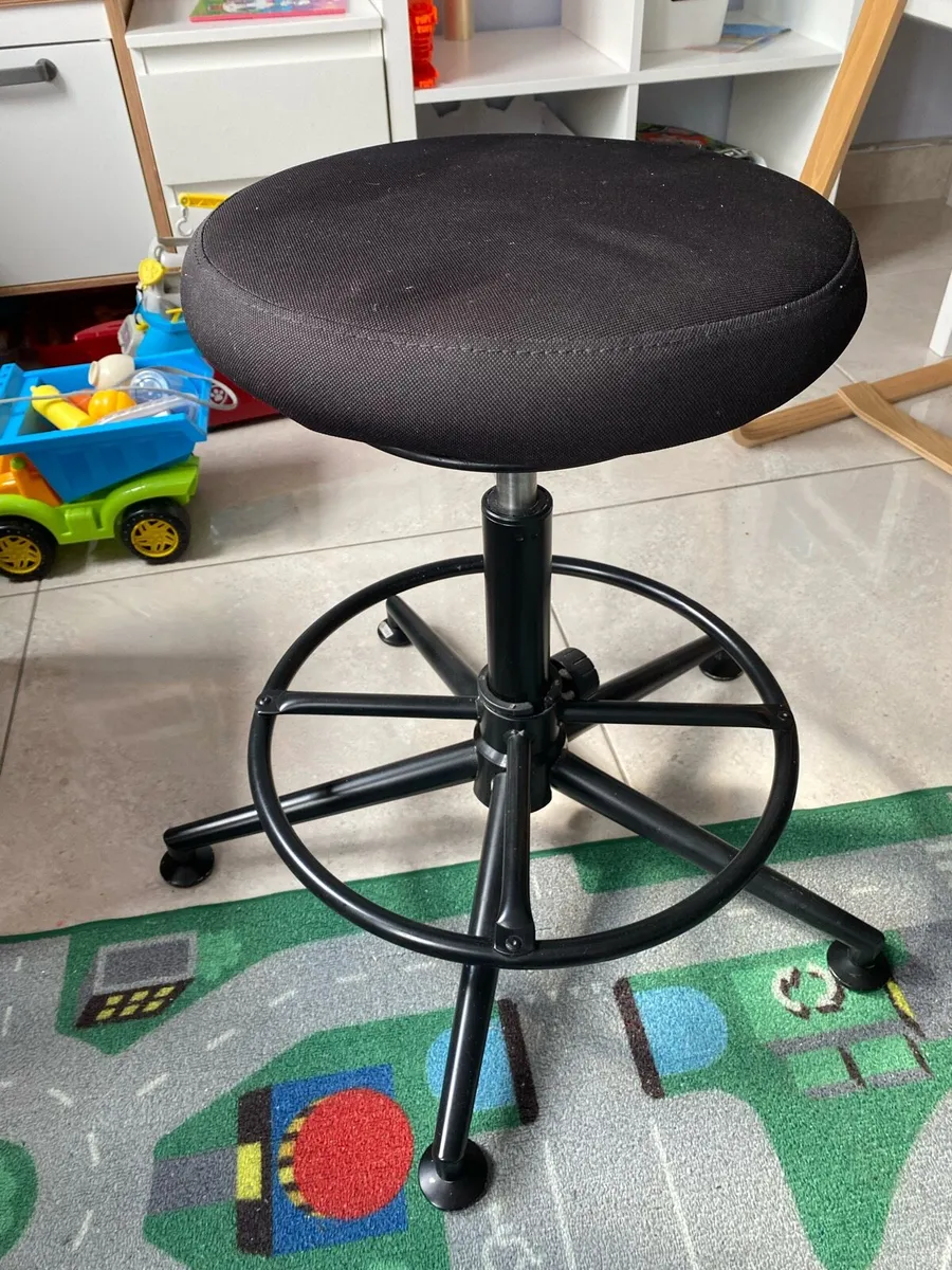 Round Office stool or bar stool - Image 2