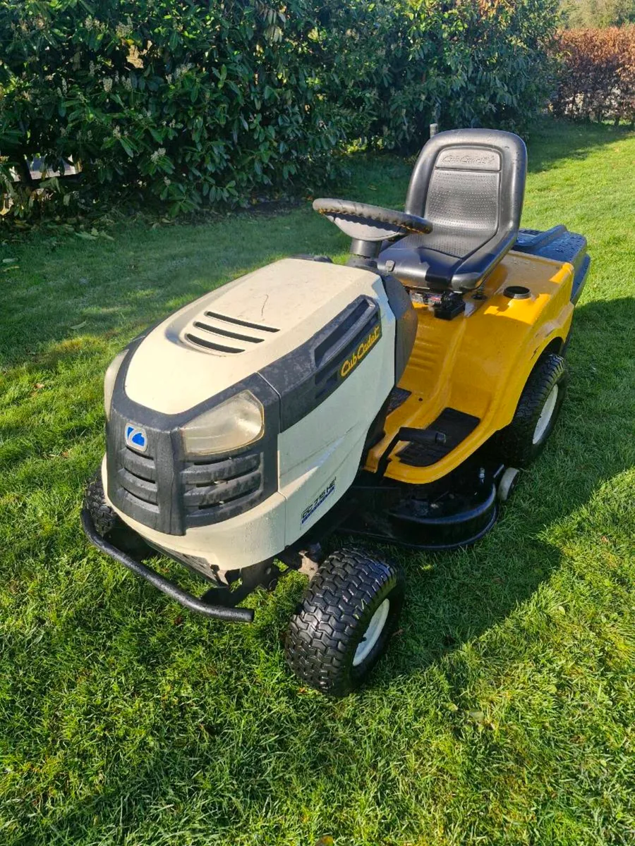 CubCadet ride on lawnmower DELIVERY AVAILABLE