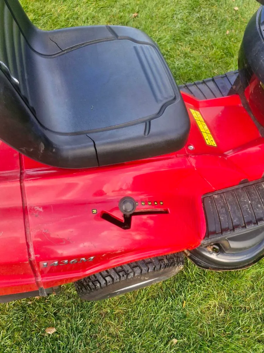 Castlegarden ride on lawnmower DELIVERY AVAILABLE - Image 4