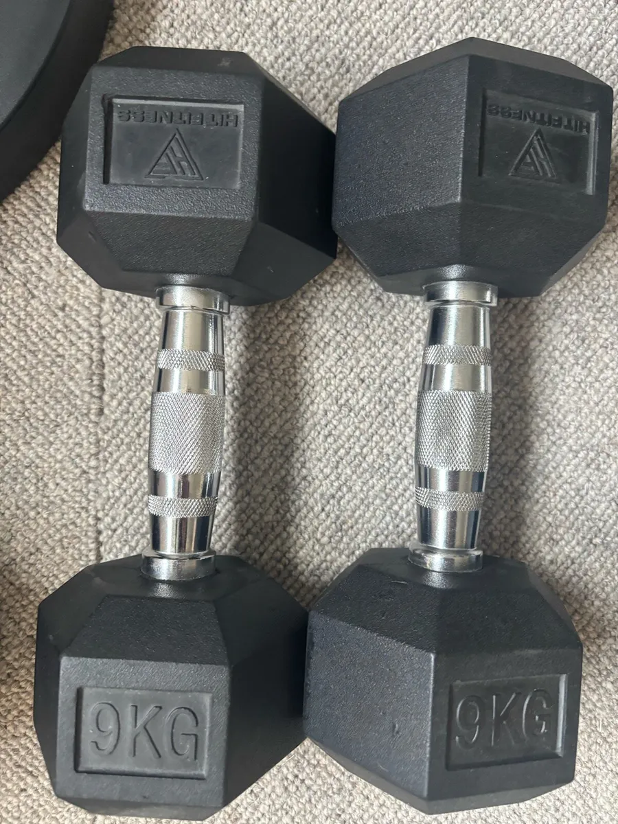 Hex Dumbbell Set + 12kg Medicine Ball – €150 - Image 2