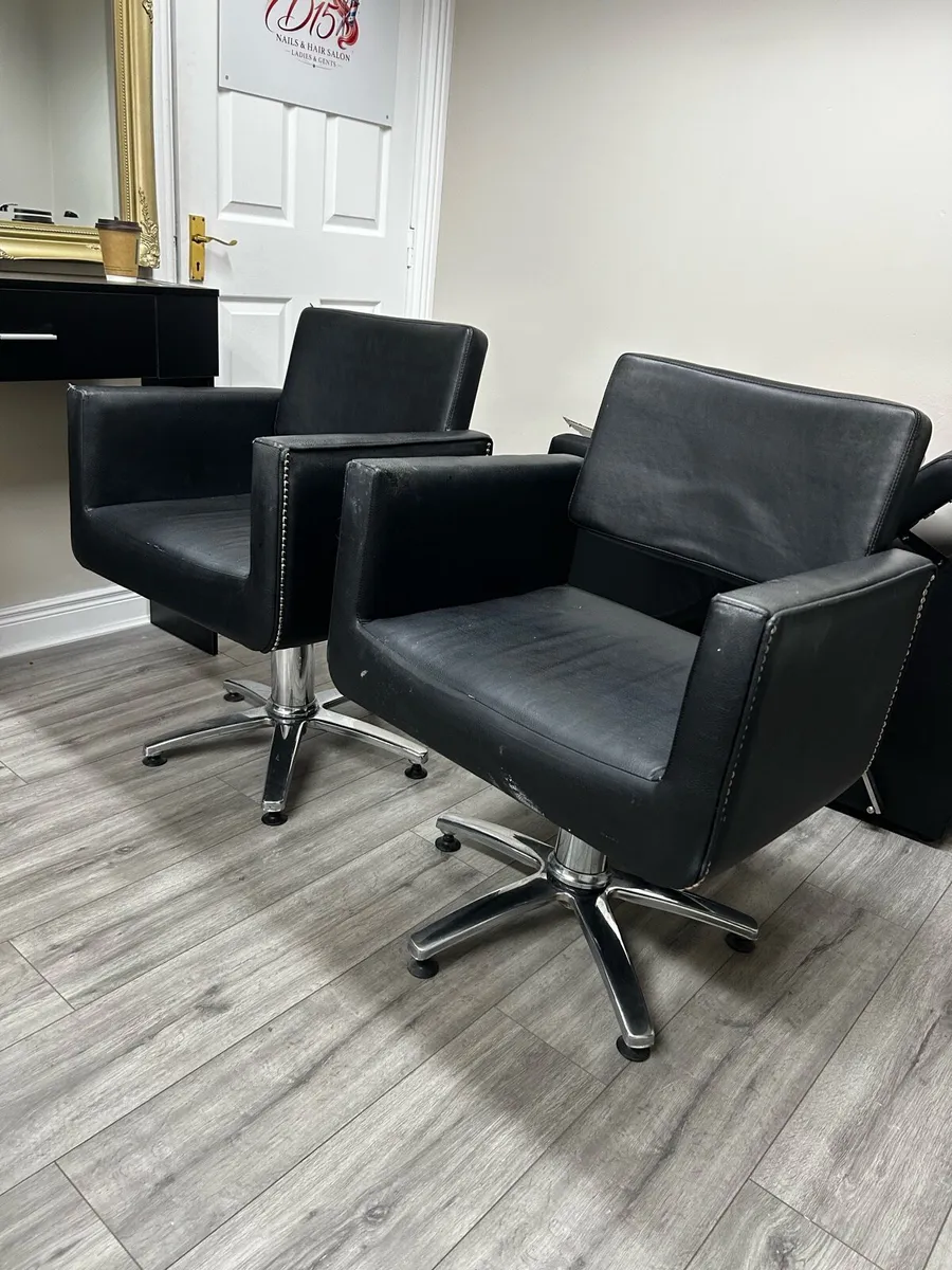 Barber chair - Image 2