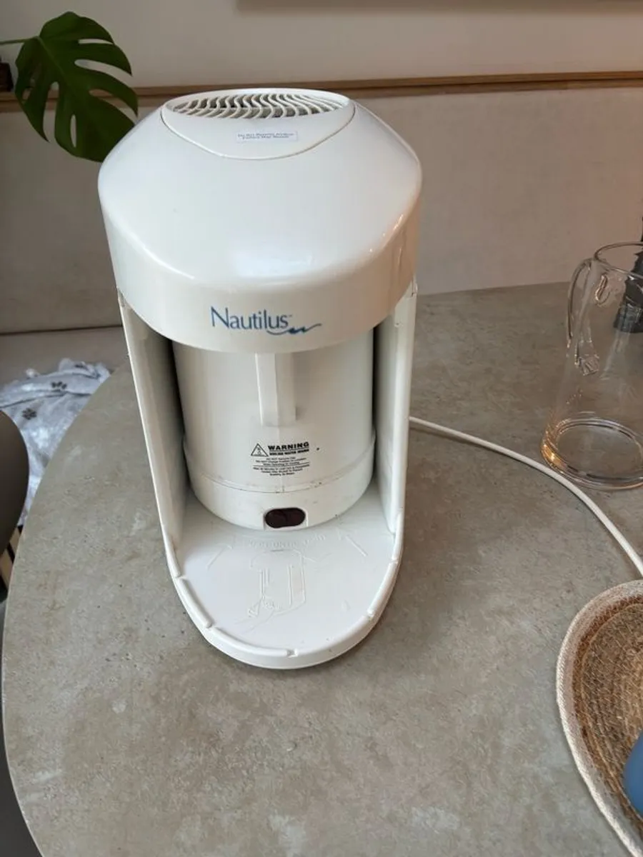 Water Distiller-  countertop with new filter - Image 4