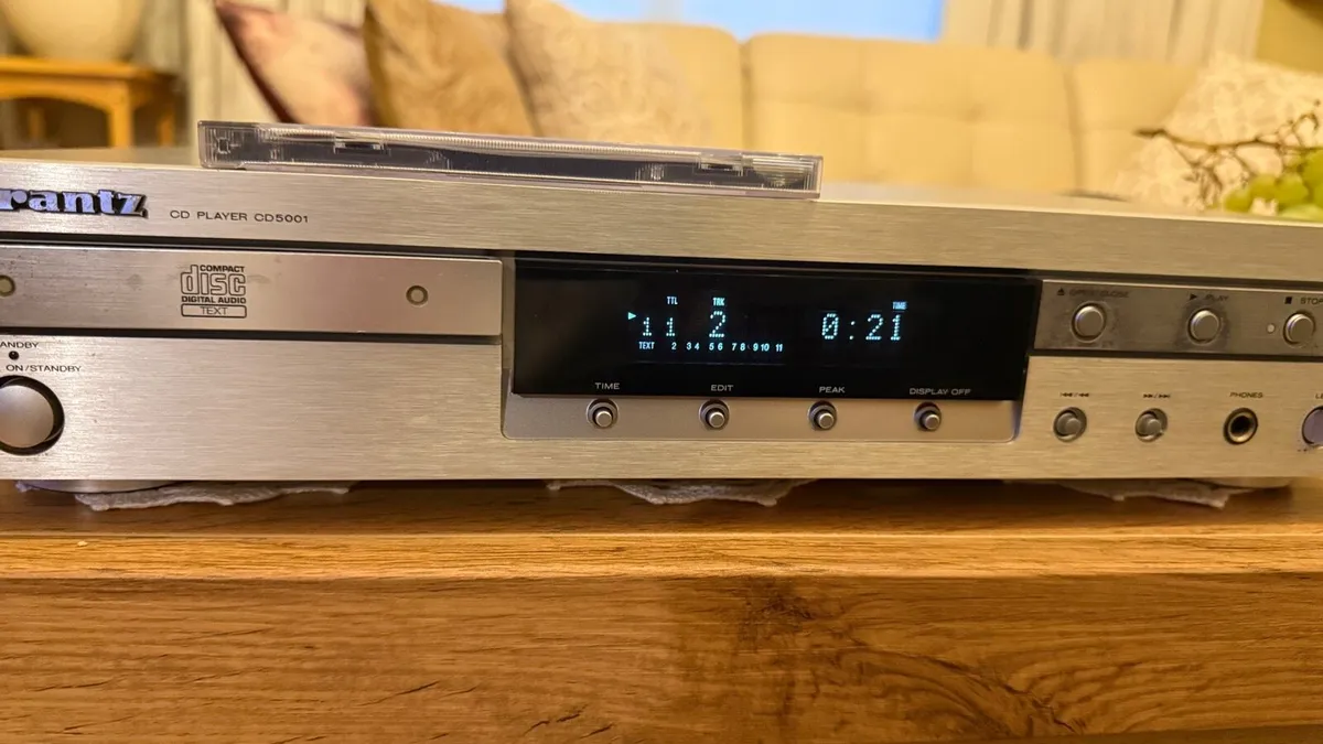 Marantz CD5001 cd player - Image 4
