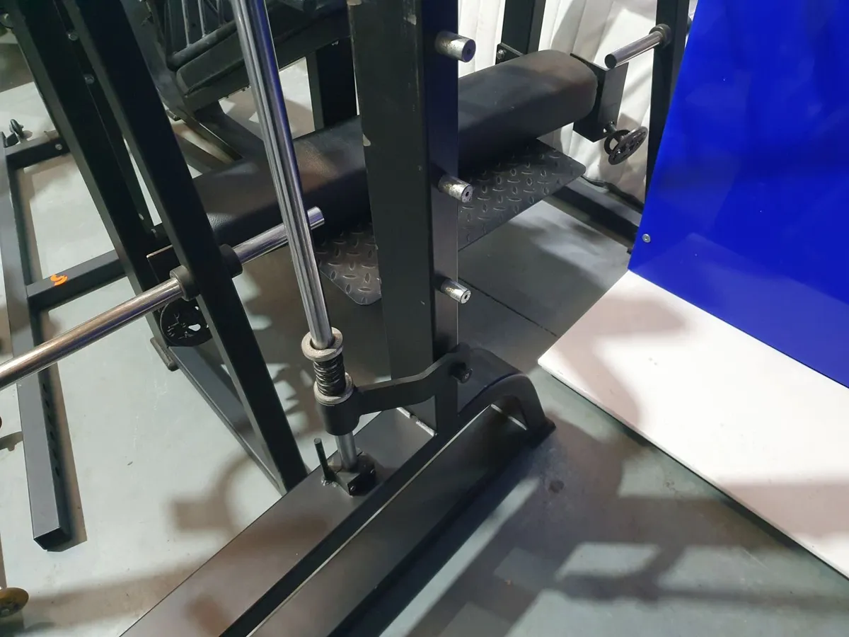 Online Auction Of Unreserved Gym Equipment - 1 - Image 3