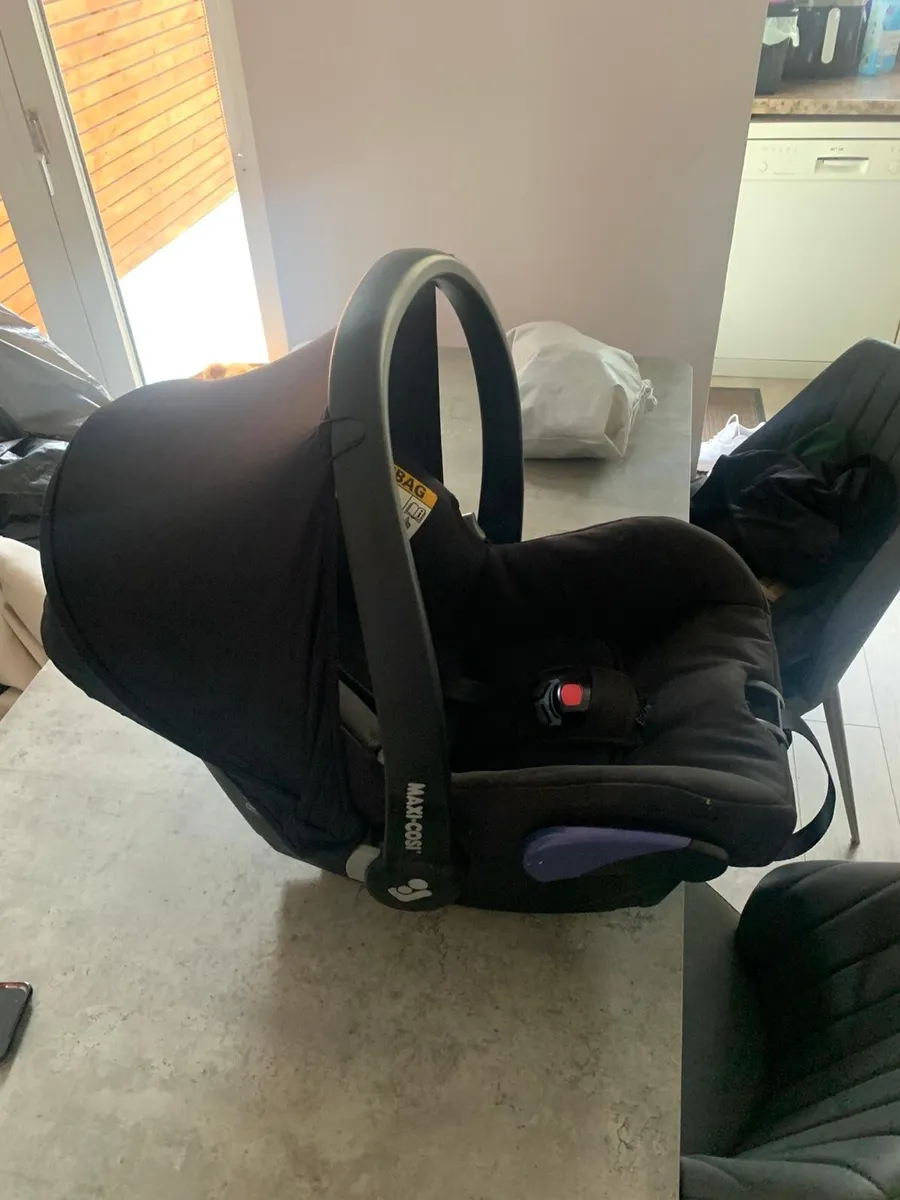 Car seat - Image 4