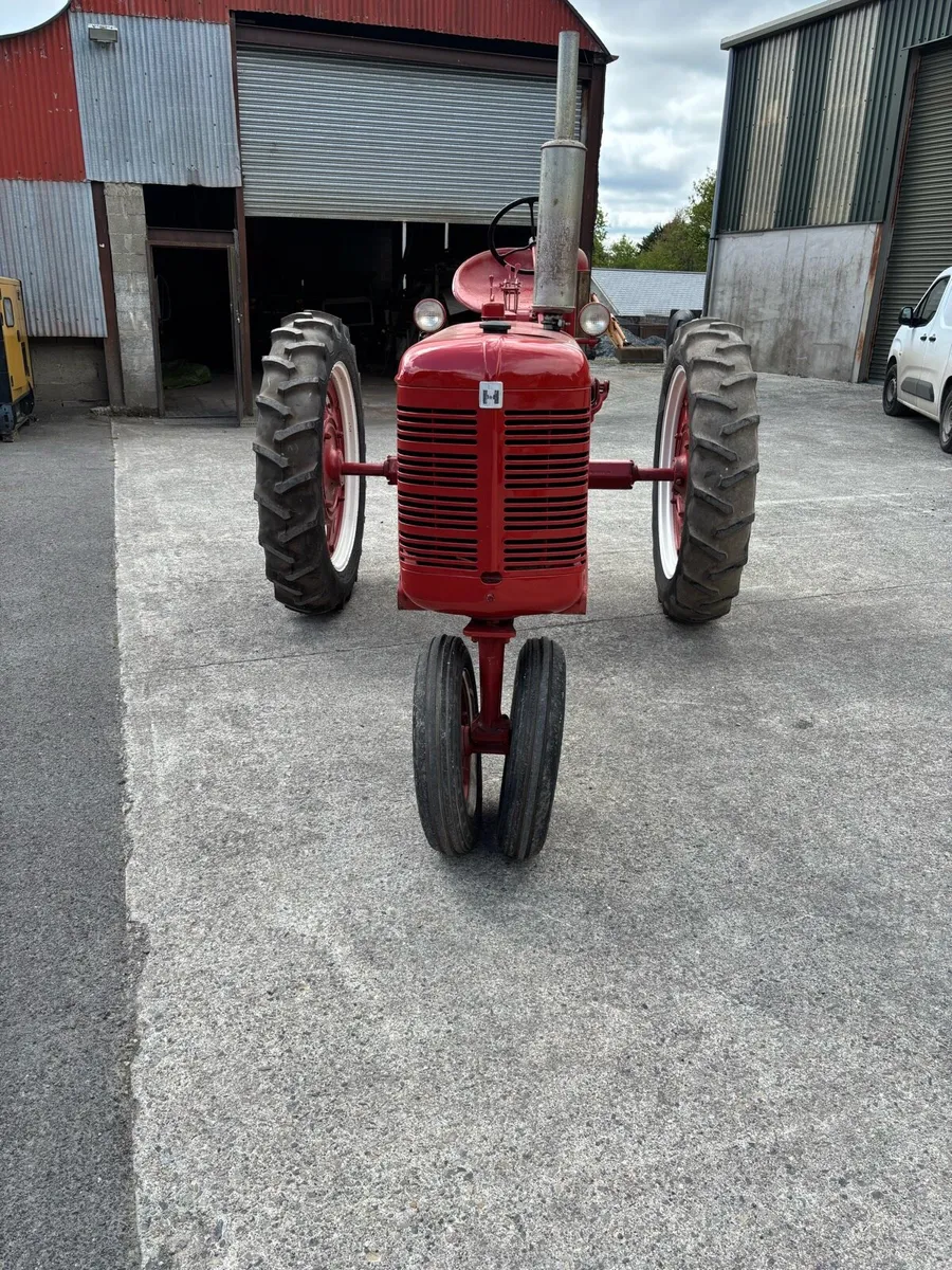 Vintage tractor - Image 4