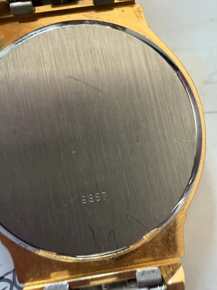 Gents vintage dress rotary quartz watch - Image 3