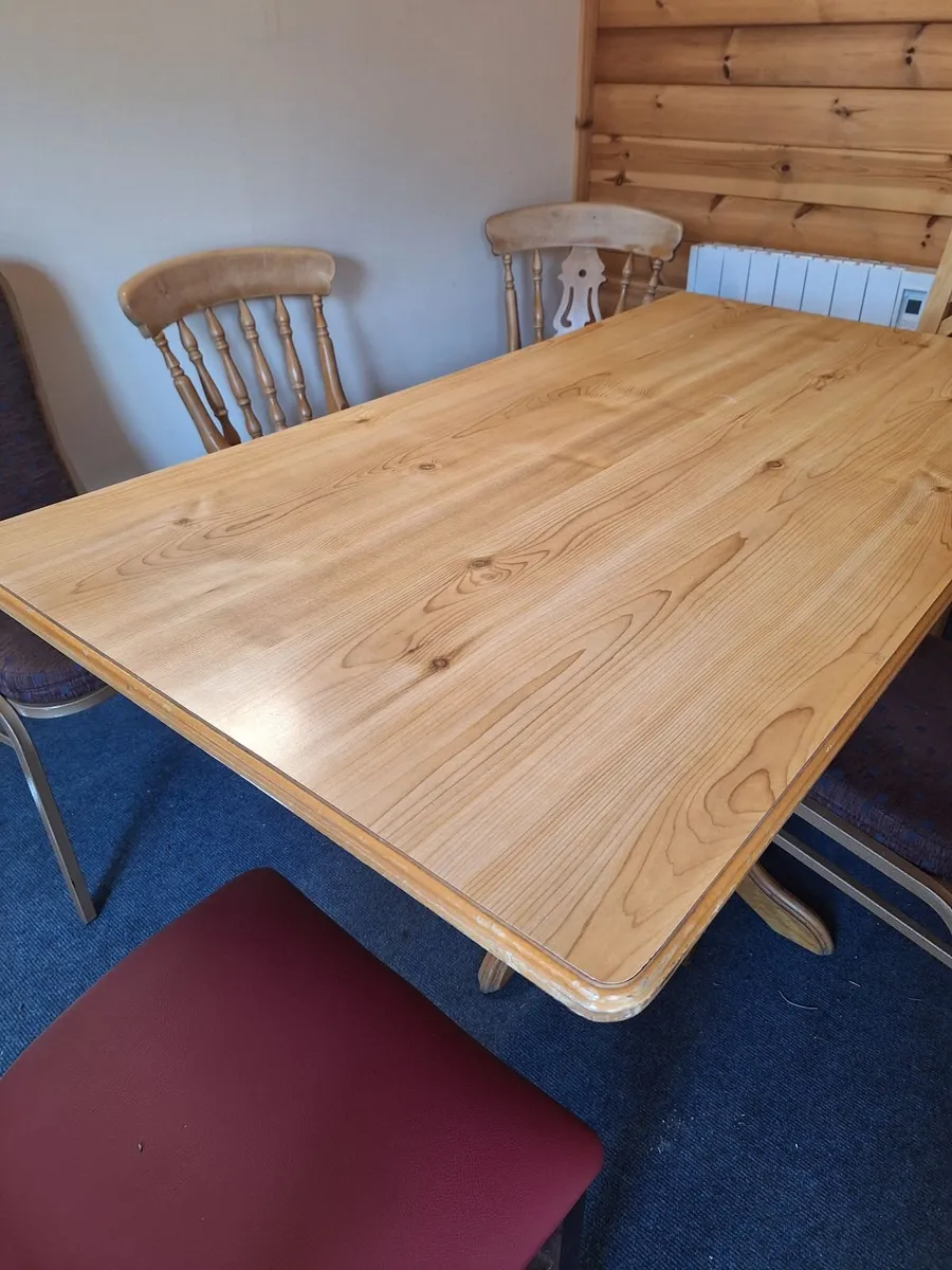 Dining table - Image 2
