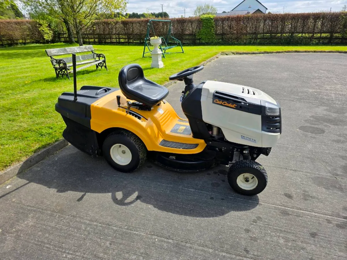 Ride on Mower - Image 4