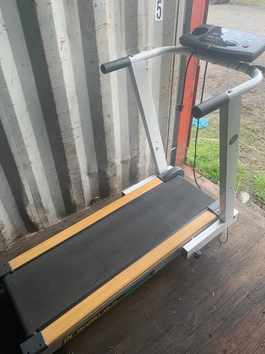 HUSQVARNA RIDE ON LAWNMOWER - Image 4